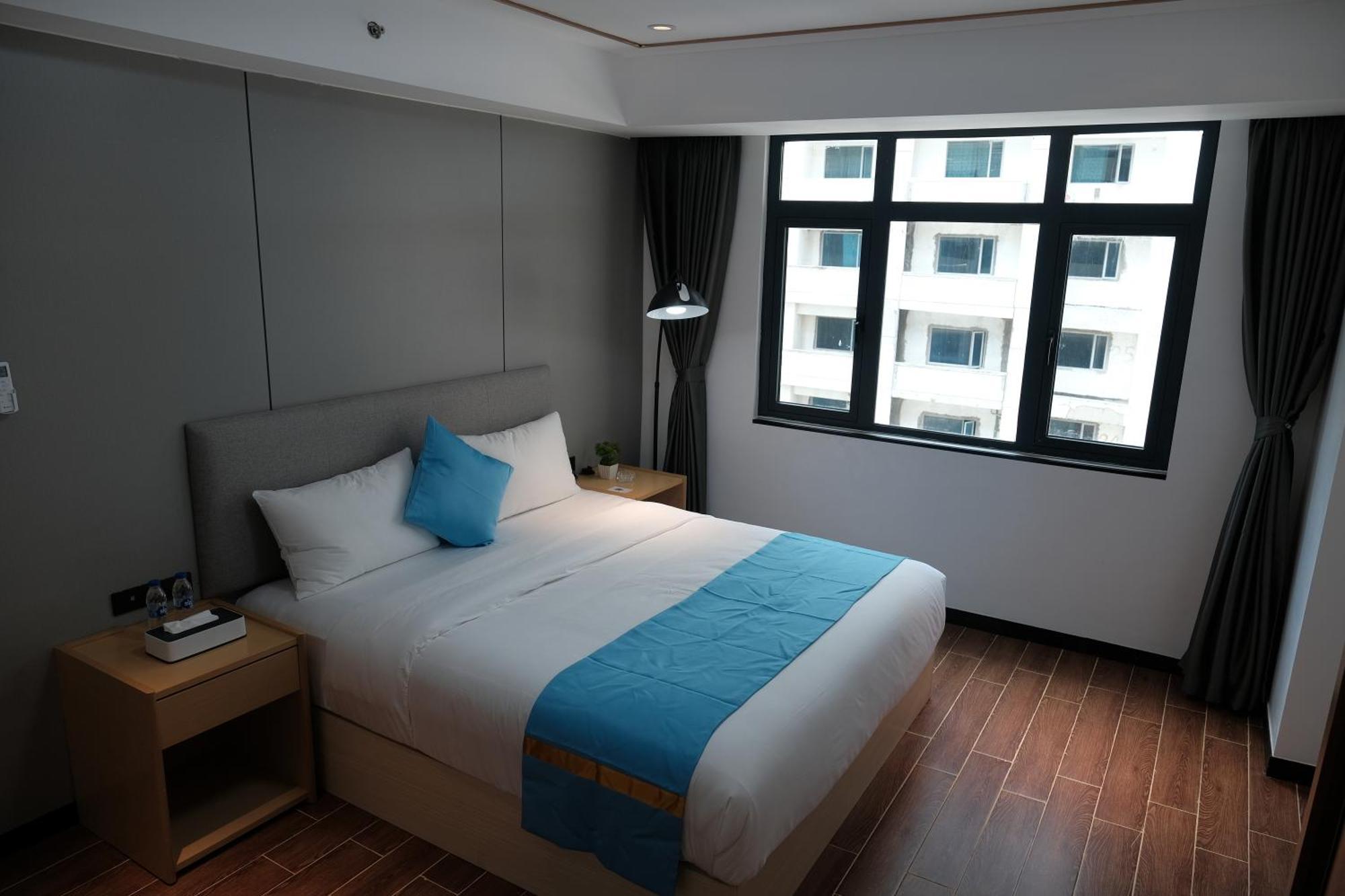 Golden Seagulls Hotel Paranaque City 외부 사진