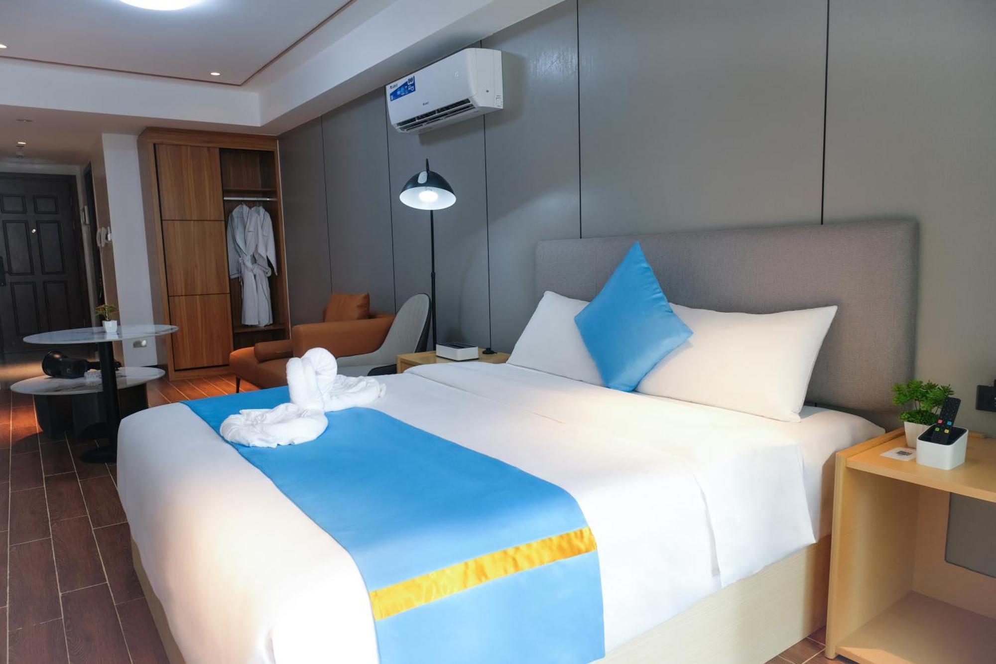 Golden Seagulls Hotel Paranaque City 외부 사진